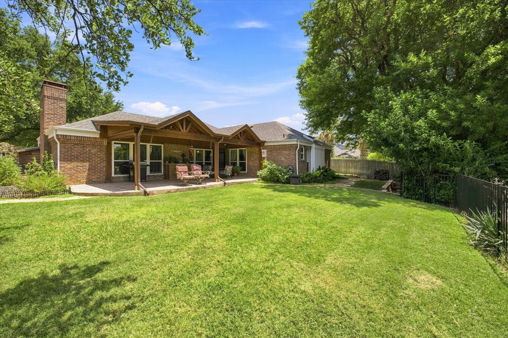 Photo of 1123 Bayshore Drive, Rockwall, TX 75087 (MLS # 21342289)