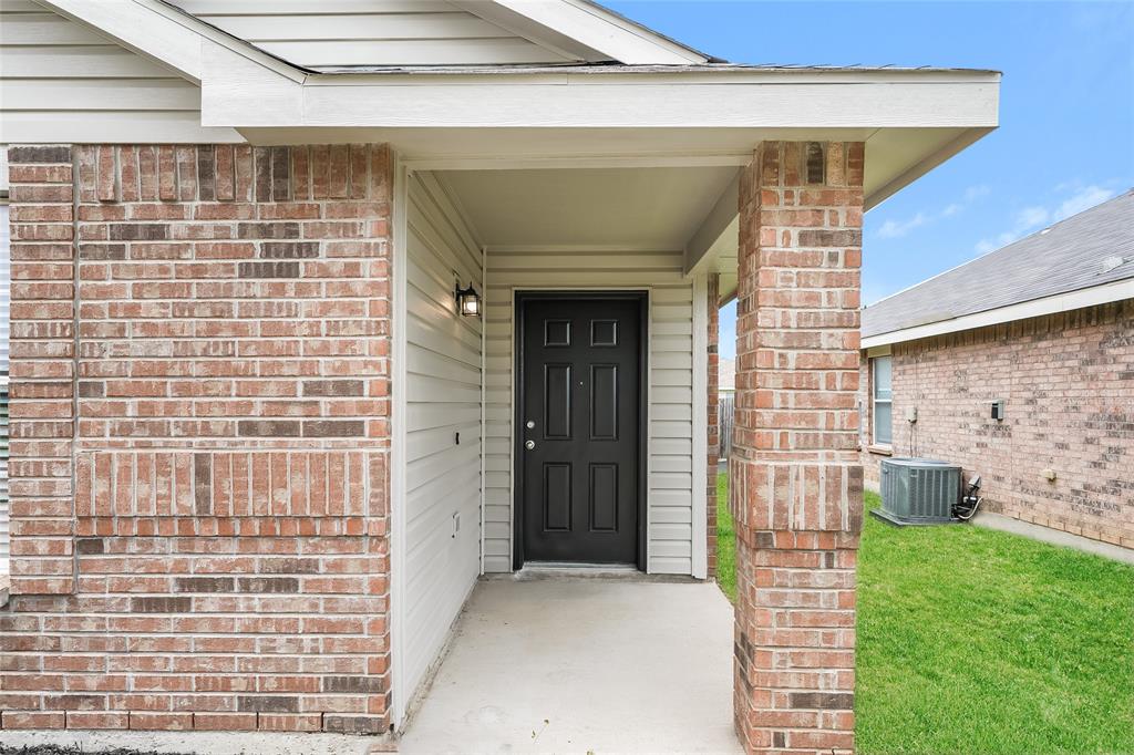 1605 Castle Ridge Road