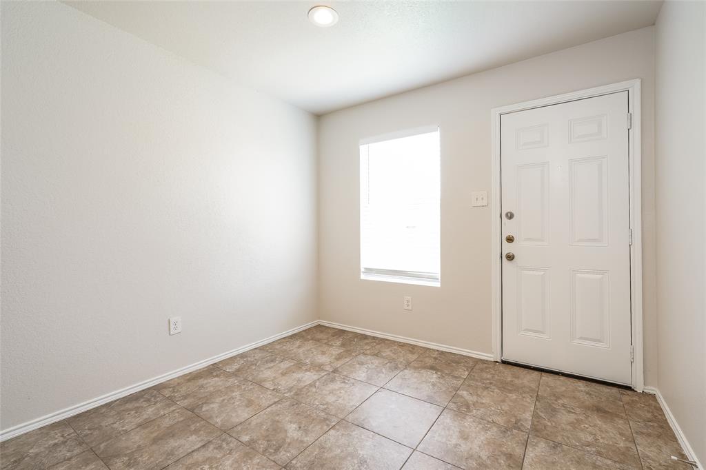 1605 Castle Ridge Road