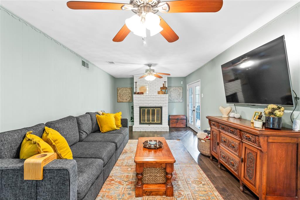 Claremont Park 01 - Residential