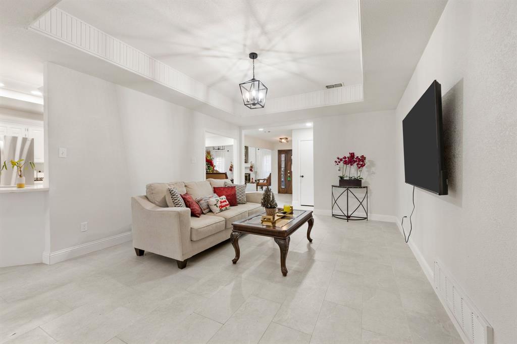 Woodbriar Estates West Add - Residential Lease