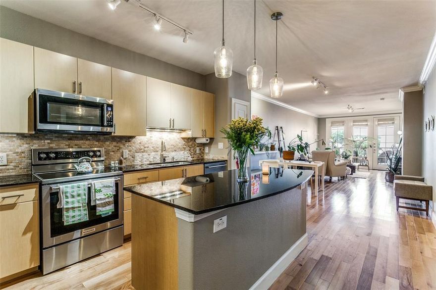 Pristine condo in the heart of coveted N. Oaklawn, blending modern finishes with a thoughtfully designed floorplan. The primary suite is a serene retreat, boasting a spacious walk-in closet and a luxurious ensuite featuring a soaking tub and a separate glass-enclosed shower. The second bedroom is versatile—perfect as a guest room, home office, or personal sanctuary—while a second full bathroom ensures comfort and convenience for residents and visitors alike. Enjoy secure, elevator-accessed entry leading to private interior corridors. This exceptional unit includes two parking spaces in a gated garage, combining convenience with peace of mind. Don’t miss this rare opportunity to own in one of the city’s most desirable neighborhoods!