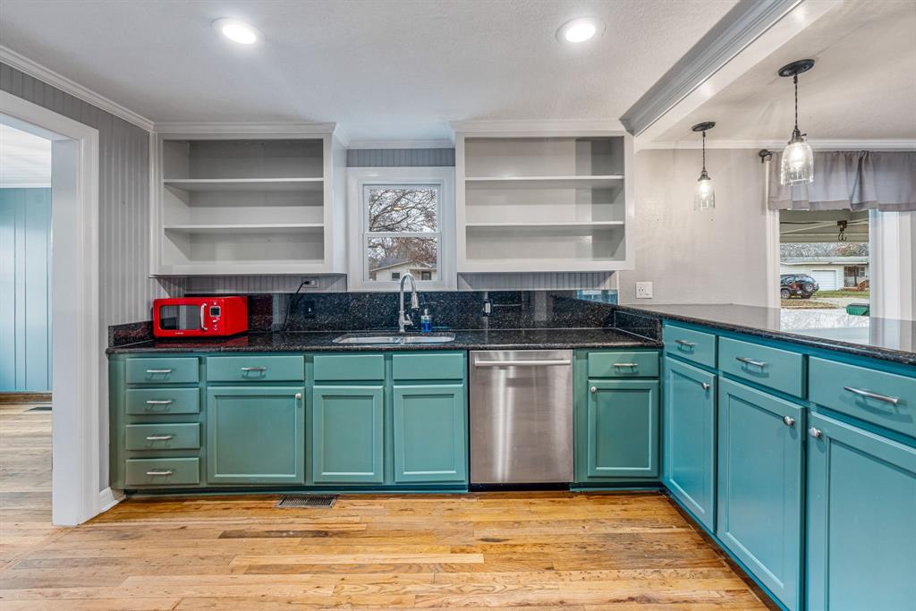 1101 Plum Street