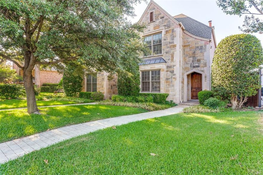 Experience sophisticated living at 5431 El Campo, a freshly painted, meticulously maintained half-duplex in Fort Worth that combines high-end finishes with exceptional privacy. This 4-bedroom, 2.5-bathroom residence features a common wall with professional-grade soundproofing and premium double-pane Marvin windows throughout, ensuring a quiet and energy-efficient interior environment. The open-concept living area is highlighted by hardwood floors, a stone fireplace, and custom built-ins that flow into a gourmet kitchen with stainless appliances, granite countertops and a gas range. Upstairs, a versatile bonus room serves as the ultimate entertainment hub, complete with a full wet bar, custom wine rack, and an integrated refrigerator. The exterior offers a private retreat with a side patio, a full sprinkler system, and an 8-foot tall cedar privacy fence. The insulated two-car garage features oversized doors designed to accommodate larger vehicles with ease. Other half of duplex is also currently for sale, 5429 El Campo Ave. MLS# 21268693