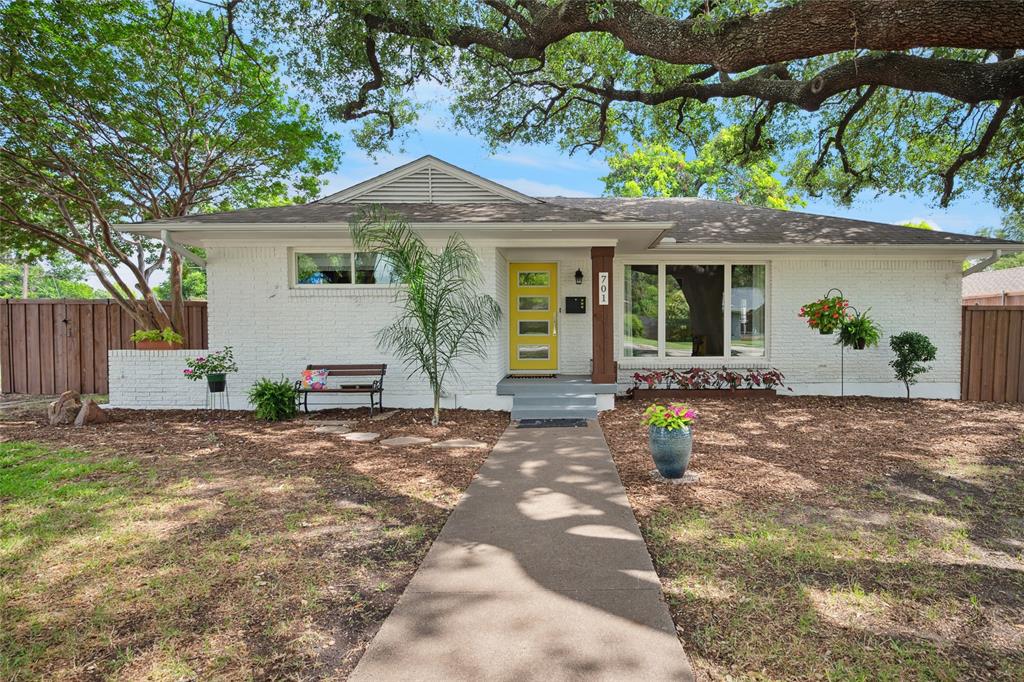 701 Scottsdale Drive