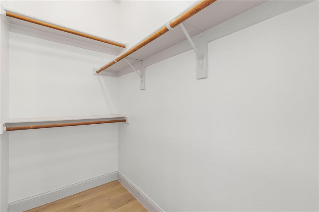 Chateaux Of Allen Twnhms The - Residential