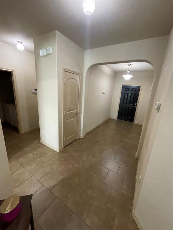 920 Iona Drive