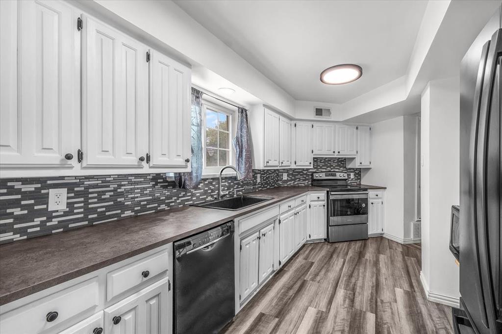 Sutton Place - Residential