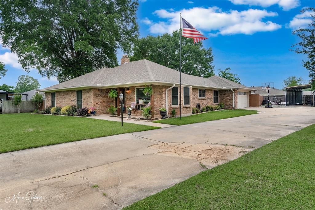 102 Pinehurst Place
