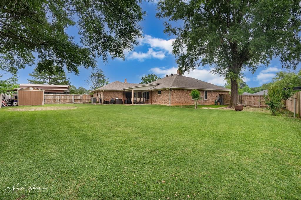 Benton, Louisiana 71006, United States, 4 Bedrooms Bedrooms, ,2 BathroomsBathrooms,Residential,Active,132626