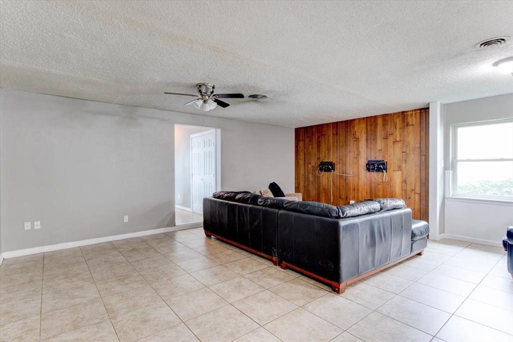 IH Burney - Residential