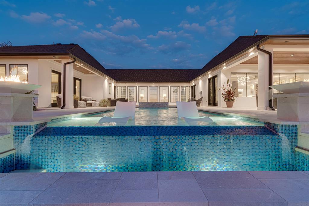 White Bluff #10 - Residential