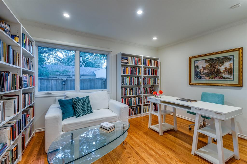 Hockaday Square - Residential