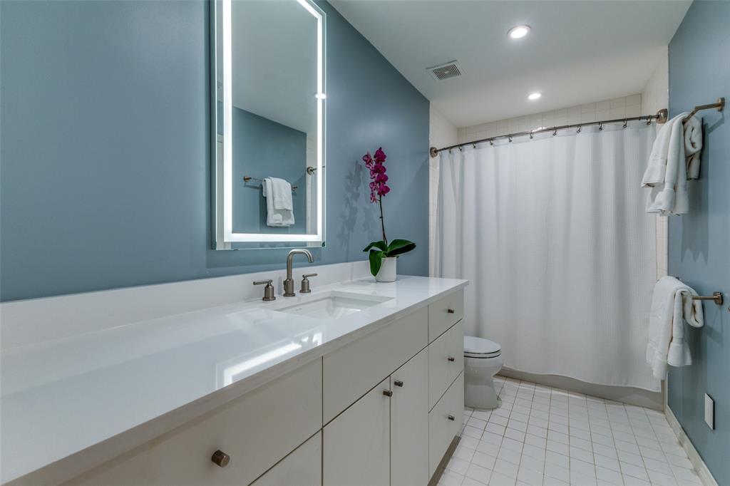 Hockaday Square - Residential