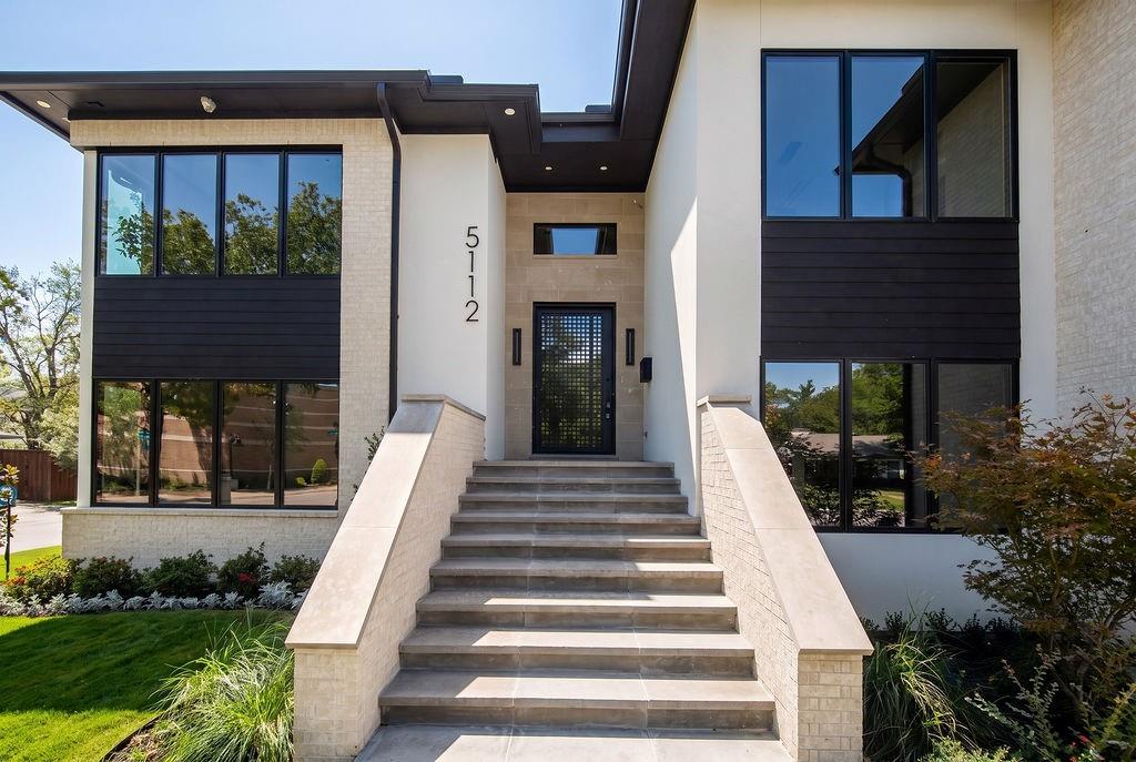 5112 Wateka Drive