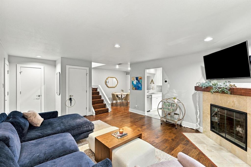 4777 Cedar Springs Road 9K