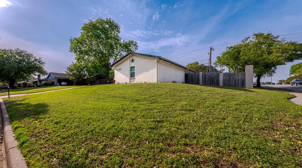 4700 Cinnamon Hill Drive
