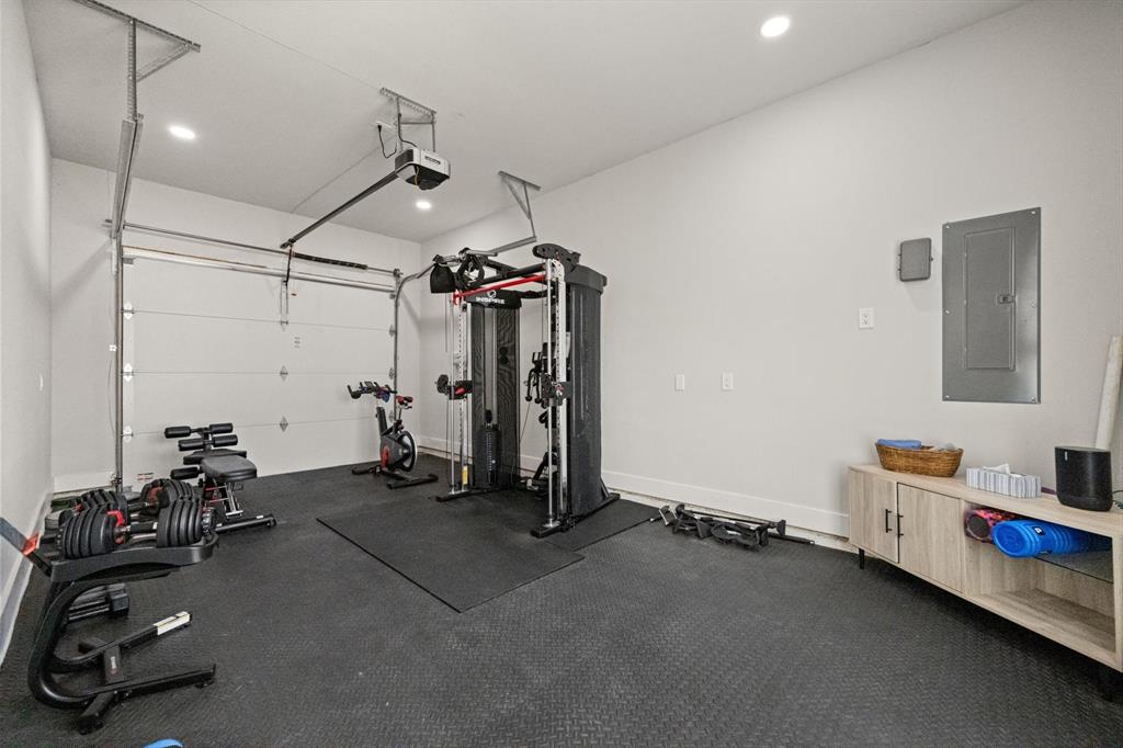 Diamond Point - Residential