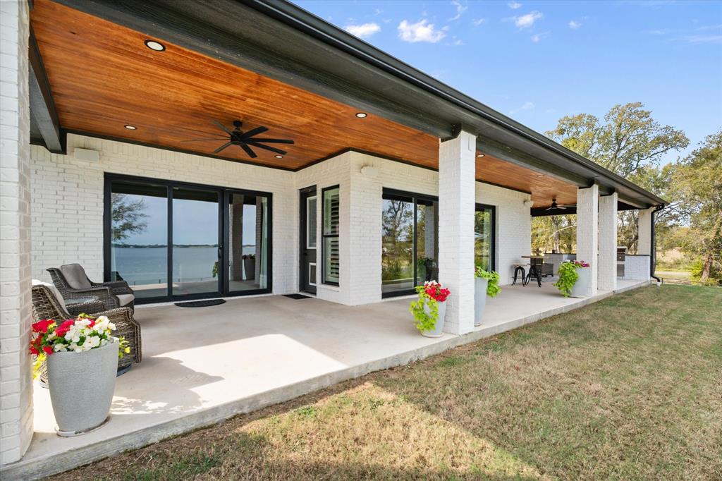 Diamond Point - Residential