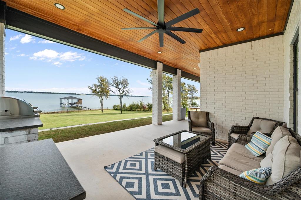 Diamond Point - Residential