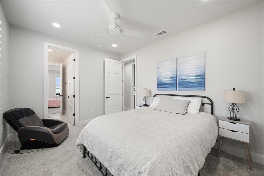 Diamond Point - Residential