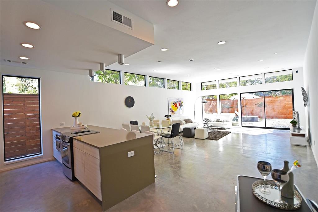 Ross Ave - Residential Lease