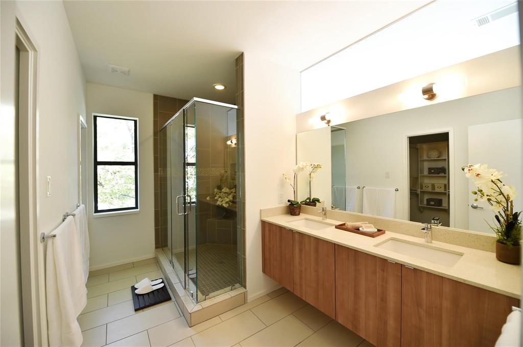 Ross Ave - Residential Lease