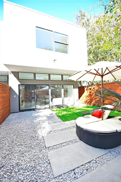 Ross Ave - Residential Lease