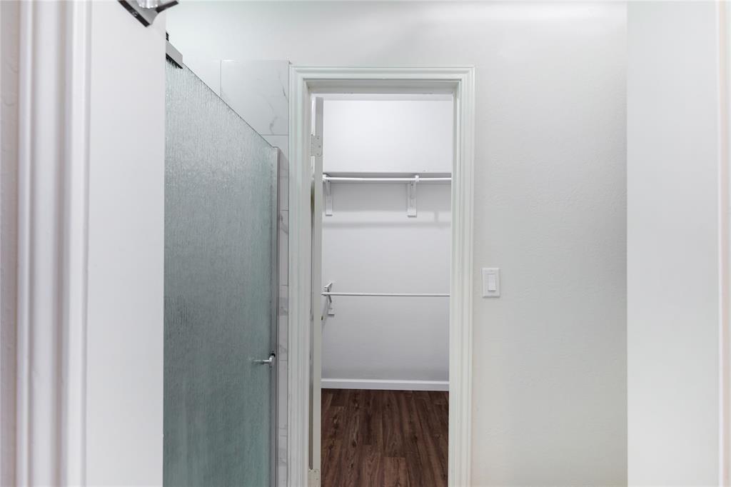 Williamsburg Condo Ph 01 - Residential