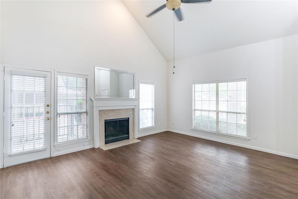 Williamsburg Condo Ph 01 - Residential