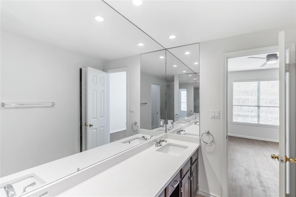 Williamsburg Condo Ph 01 - Residential