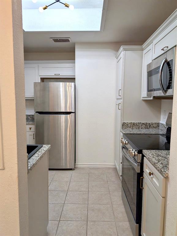 Williamsburg Condo Ph 01 - Residential