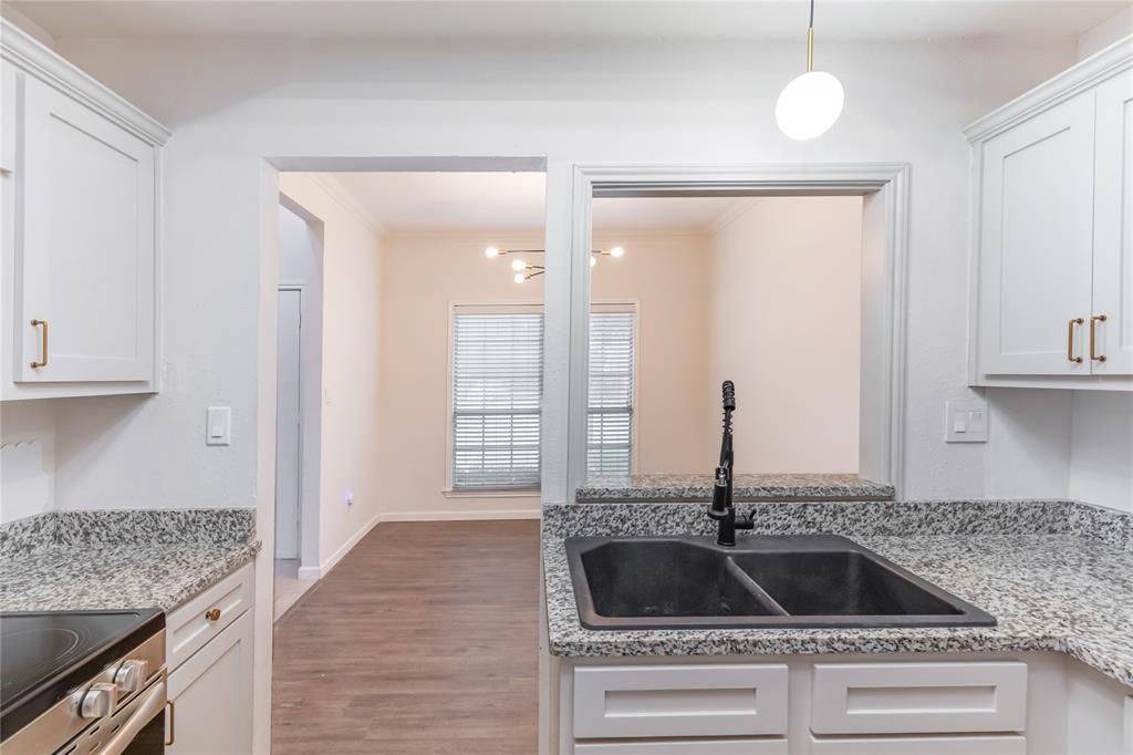 Williamsburg Condo Ph 01 - Residential