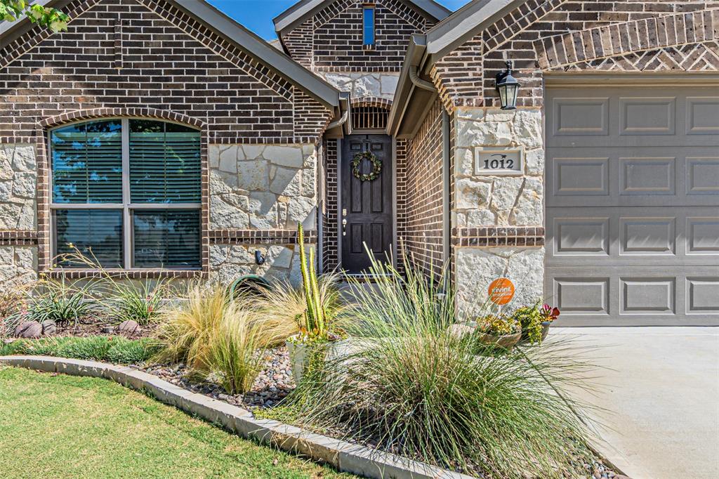 1012 Deer Valley Drive