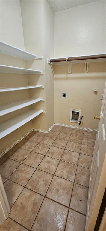 Hickory Ridge Ph Two - Residential Lease