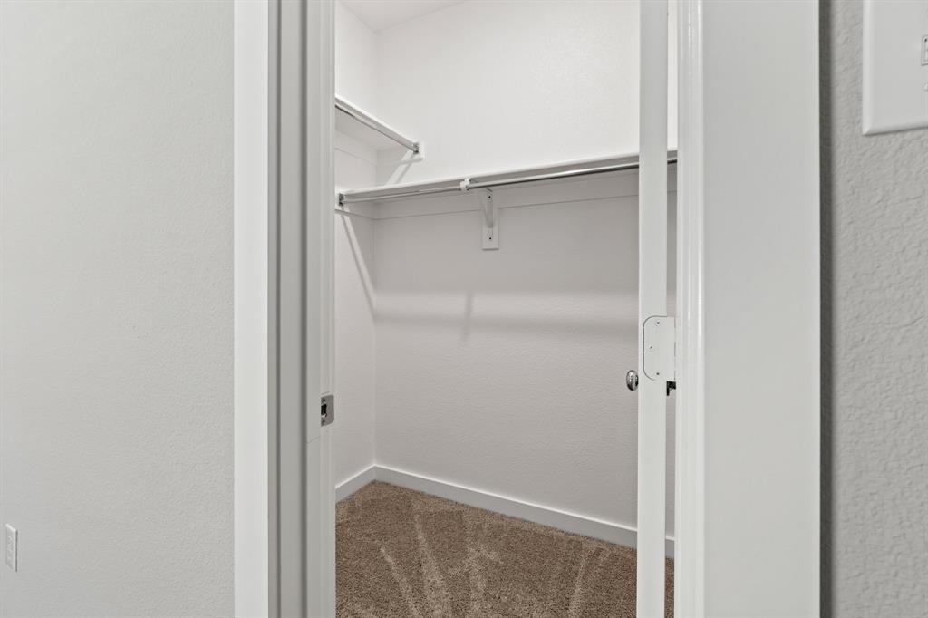 SOUTHRIDGE - Residential