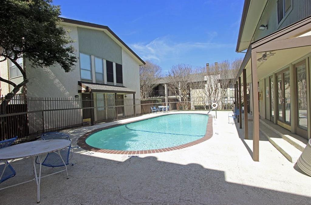 Las Colonitas Condo - Residential