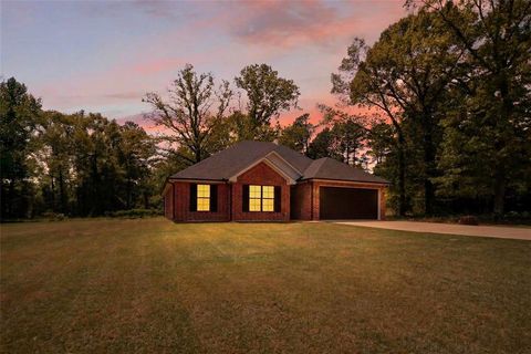 18310 Timber Oaks Drive Lindale TX 75771