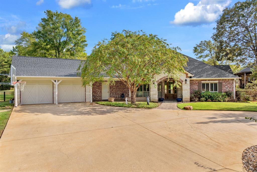 1125 County Road 1401