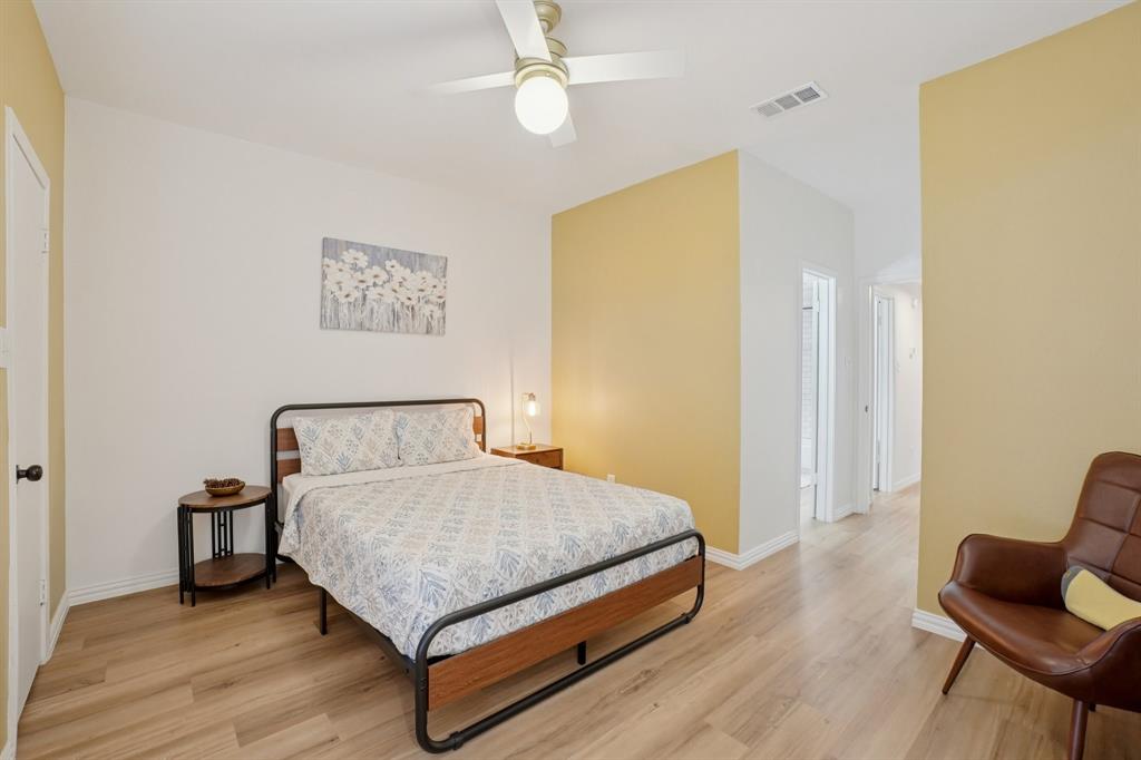 Lakeshore Condo - Residential