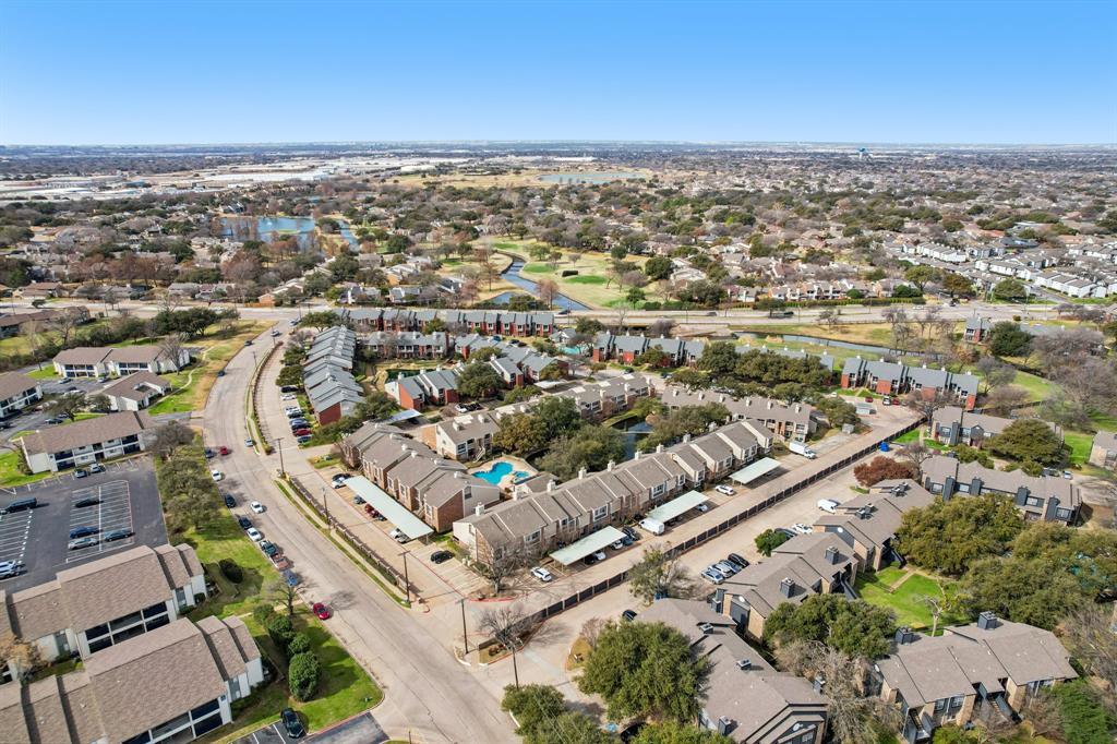 Lakeshore Condo - Residential