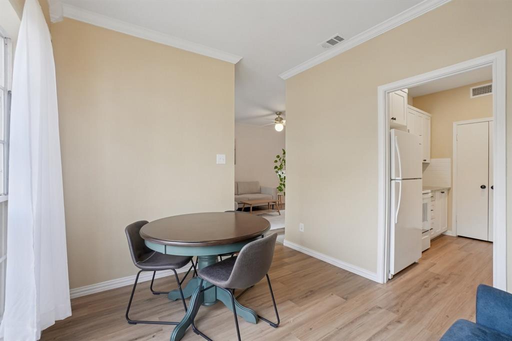 Lakeshore Condo - Residential