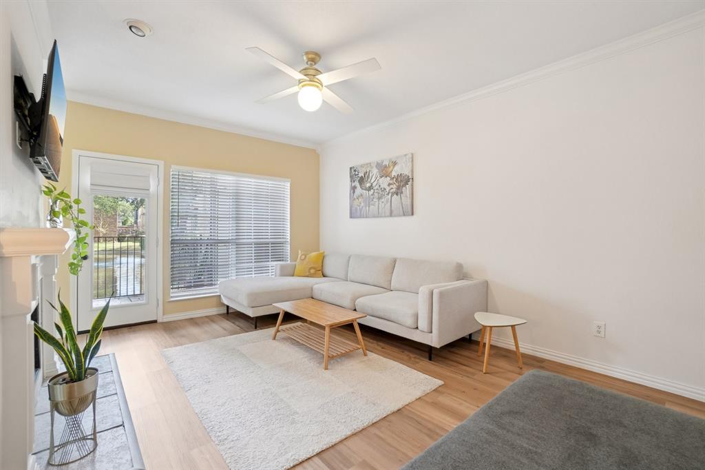 Lakeshore Condo - Residential