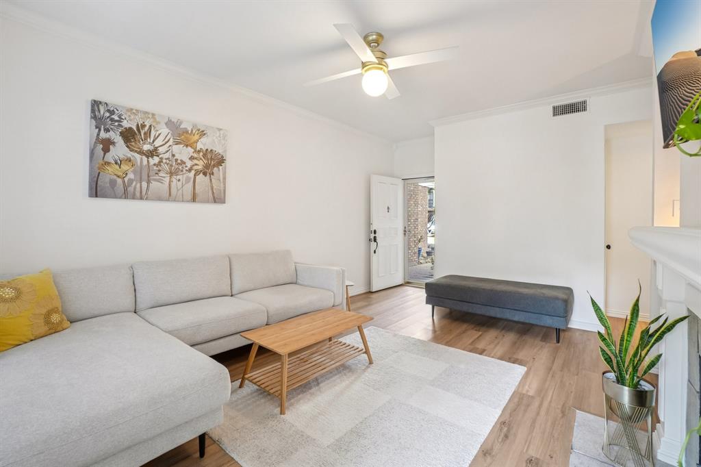 Lakeshore Condo - Residential