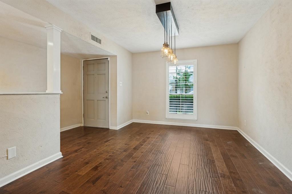 487 Clear Creek Lane