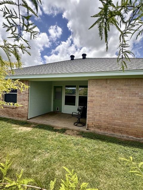 A home in Cleburne