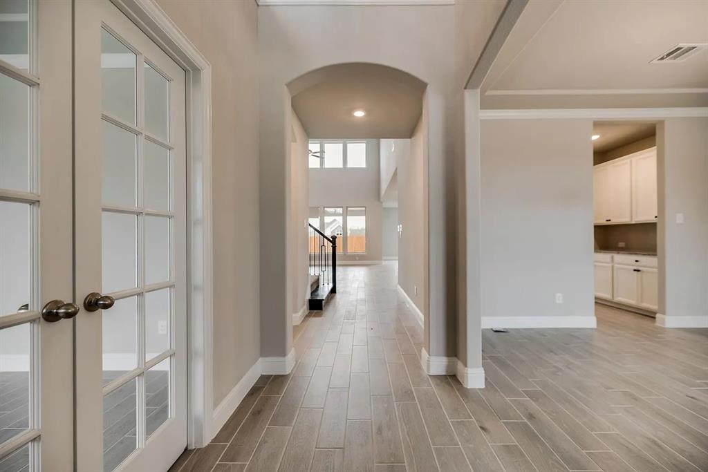 412 Winding Creek Lane