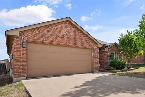 9224 Diane Drive White Settlement TX 76108