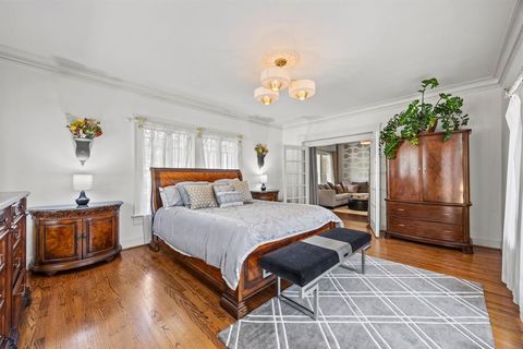 Tiny photo for 5617 Swiss Avenue, Dallas, TX 75214 (MLS # 21062427)