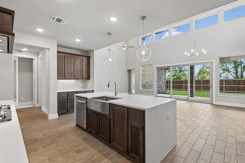1011 Goldenrod Drive